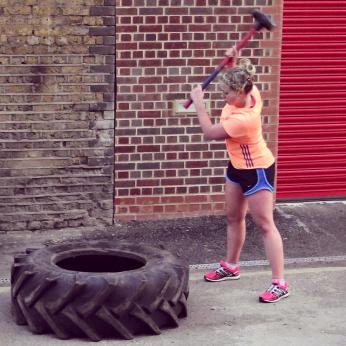 Strongman tyre hitting circuits